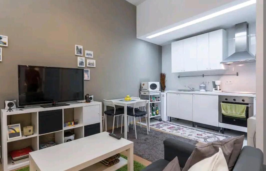 Moderno Loft En Puerta De Toledo Apartment มาดริด ภายนอก รูปภาพ